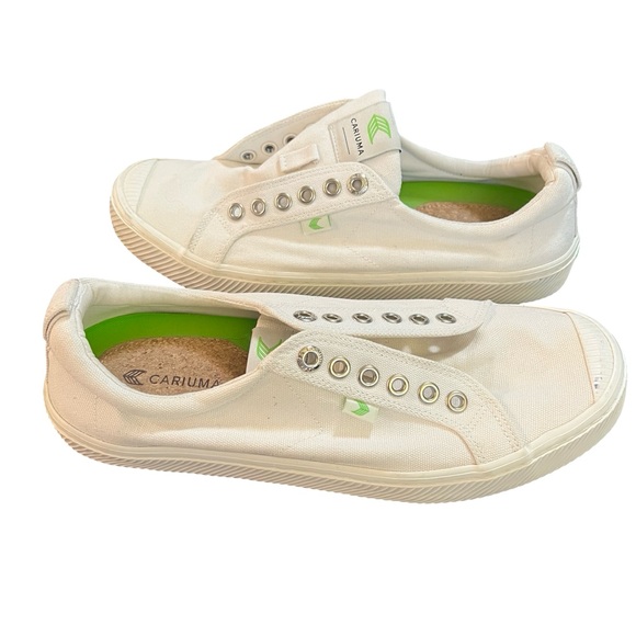 Cariuma Shoes - Cariuma White Canvas Sneakers size 10.5 women’s from Rio Brasil trending